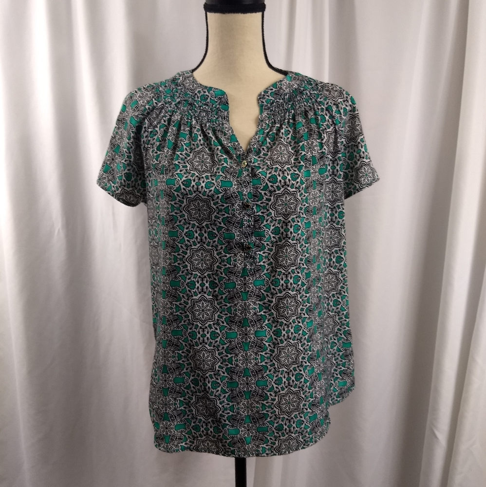 Dana Buchman Geometric Short Sleeve Top